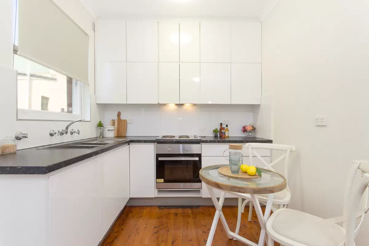 3/28 King Street, Ashfield Sold by Rich & Oliva - image 4