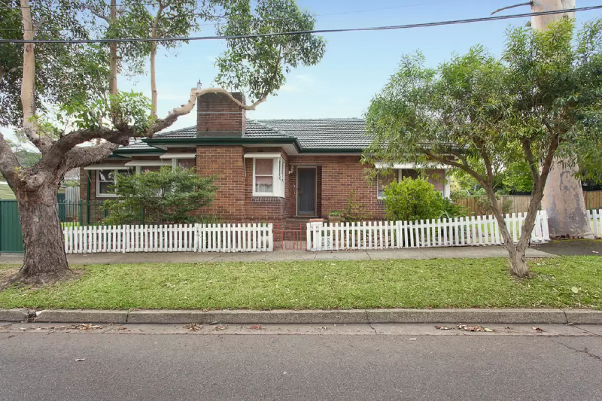 71 Punchbowl Road, Belfield Sold by Rich & Oliva - image 1