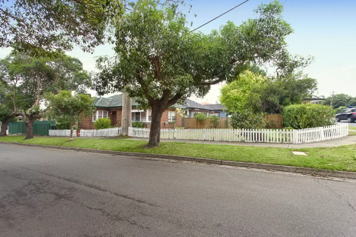 71 Punchbowl Road, Belfield Sold by Rich & Oliva - image 9