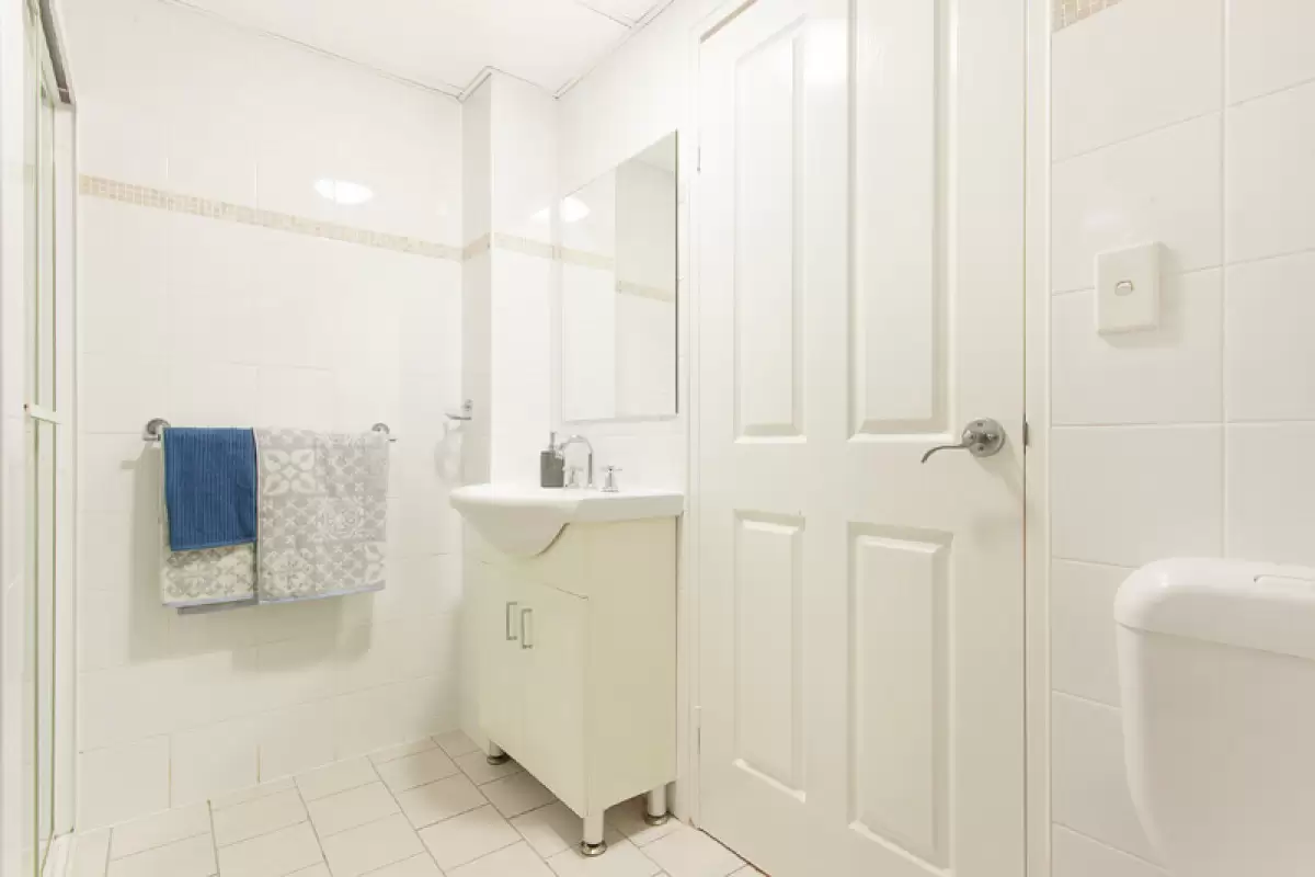 21/97 Arthur St Cnr Hampstead Road, Strathfield Sold by Rich & Oliva - image 6