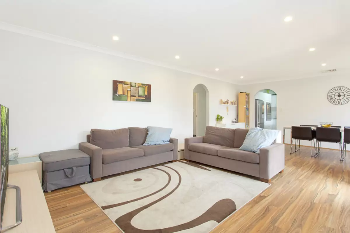 19/27 Jeffrey Street, Canterbury Sold by Rich & Oliva - image 2