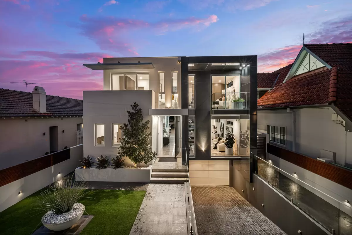 5 Lees Avenue, Croydon Park Sold by Rich & Oliva - image 1