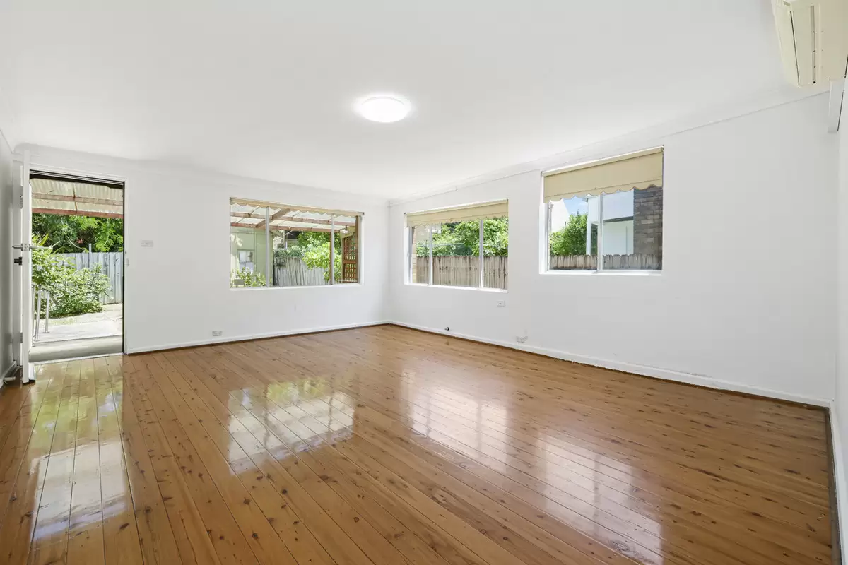 148 Floss Street, Hurlstone Park Sold by Rich & Oliva - image 8