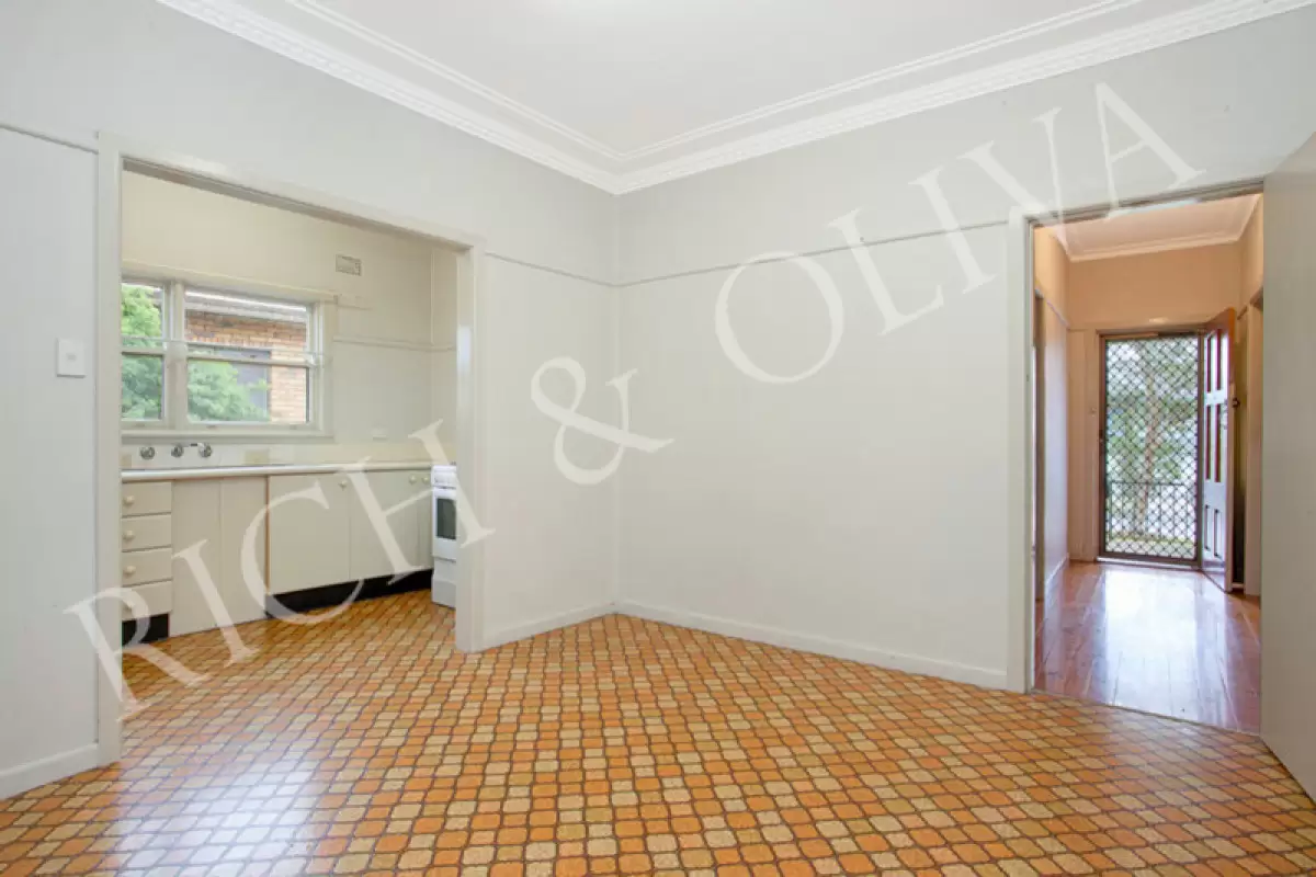 21 & 23 Ellis Street, Condell Park Sold by Rich & Oliva - image 5