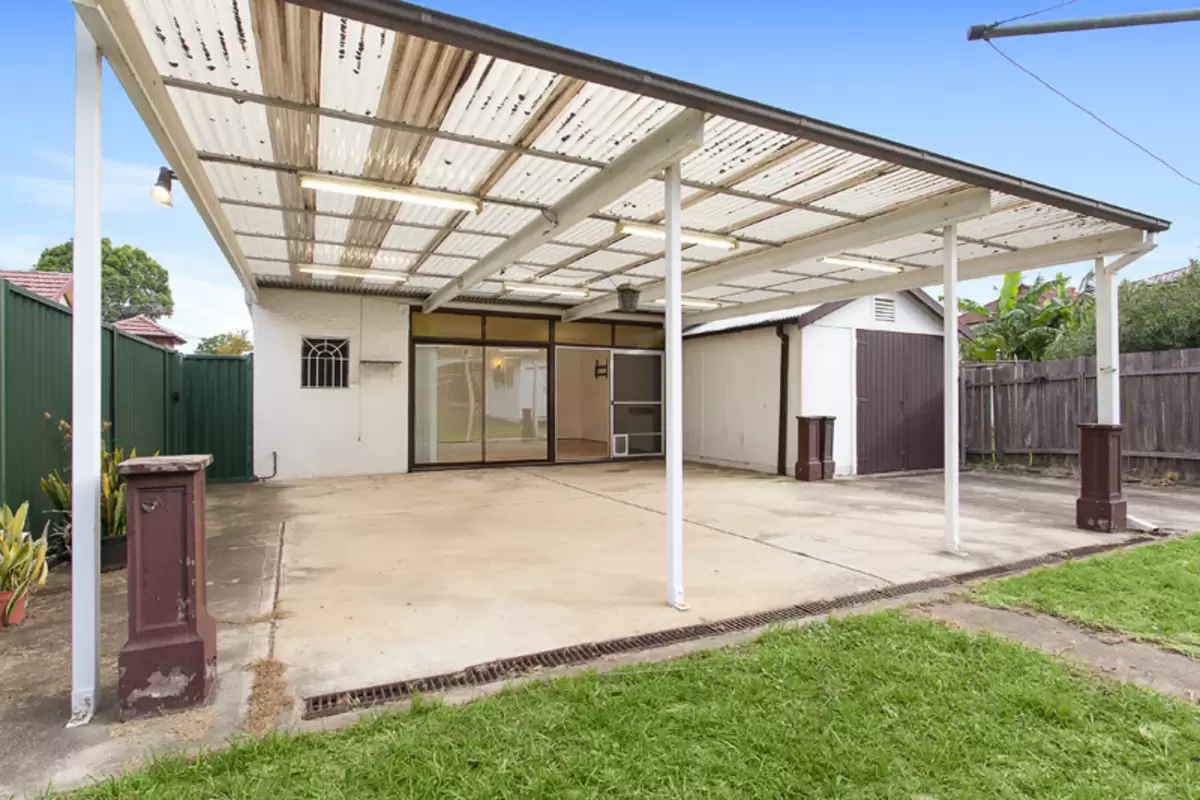 7 Cross Street, Croydon Sold by Rich & Oliva - image 9
