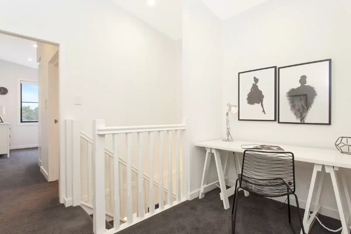 14 Holborow Street, Croydon Sold by Rich & Oliva - image 12