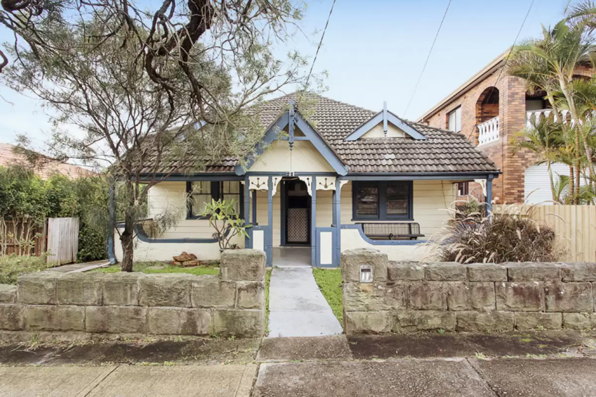 11 First Street, Ashbury Sold by Rich & Oliva - image 1