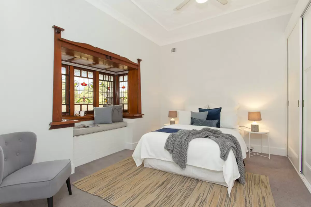 5 Crieff Street, Ashbury Sold by Rich & Oliva - image 4