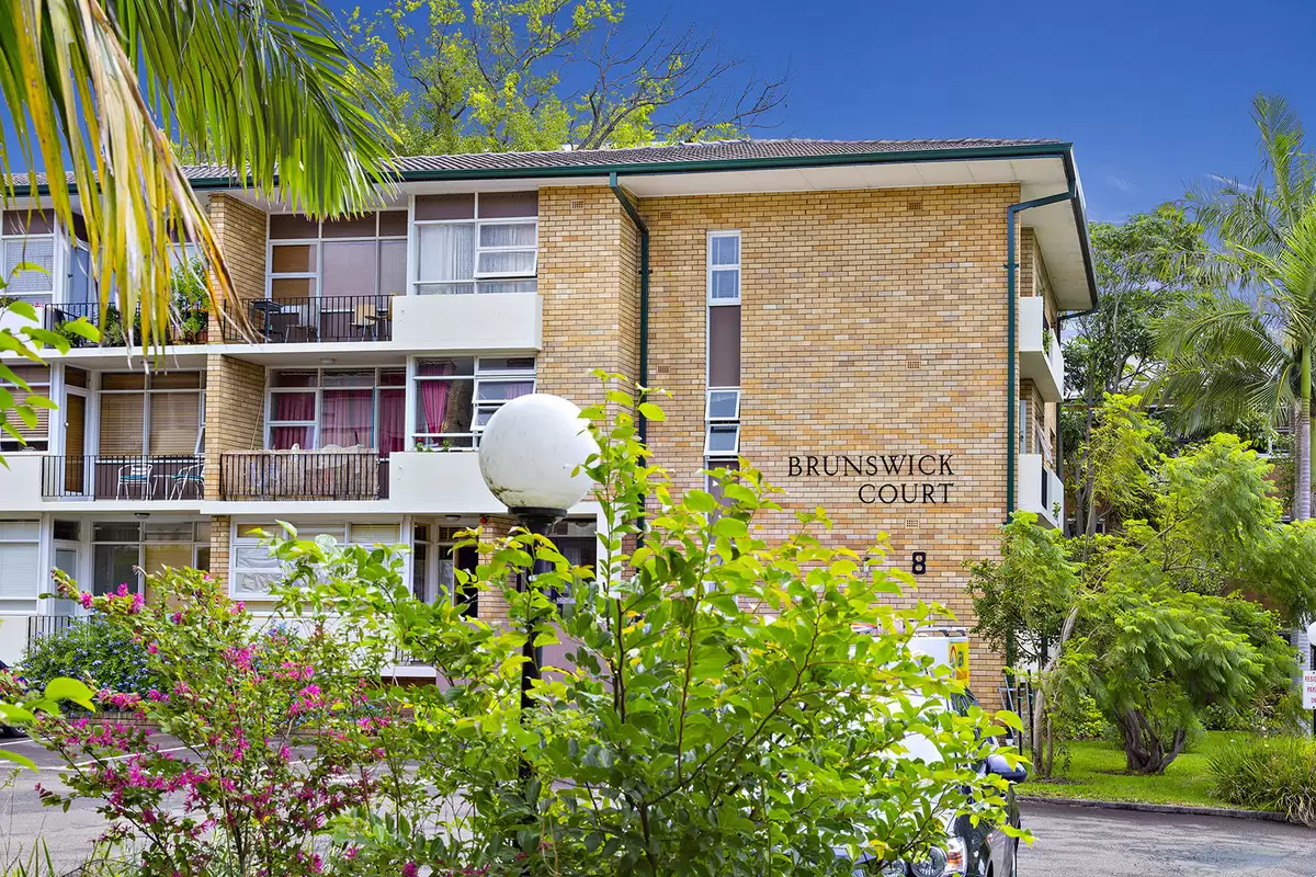 13/8 Brunswick Parade, Ashfield Sold by Rich & Oliva - image 1