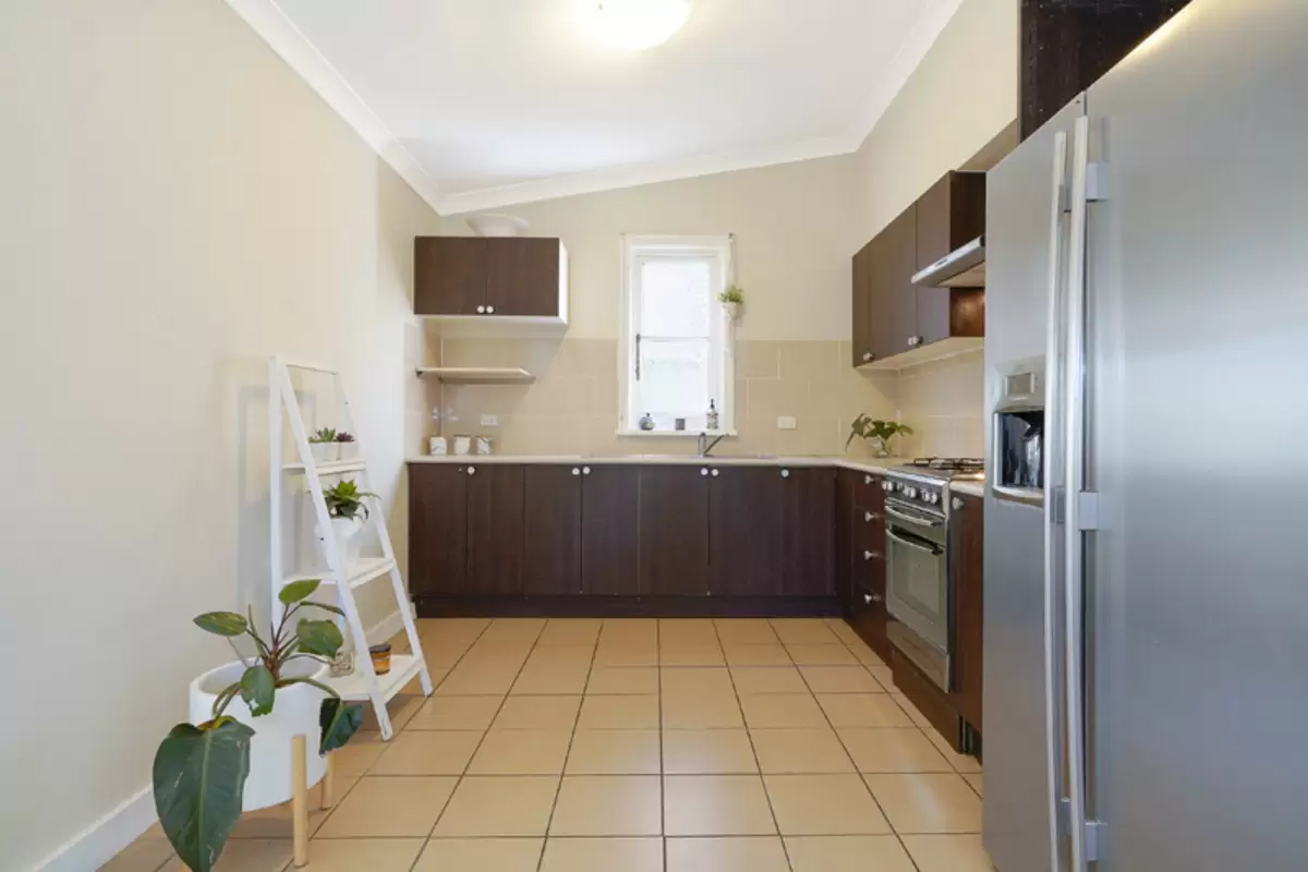 61 Trevenar Street, Ashbury Sold by Rich & Oliva - image 9