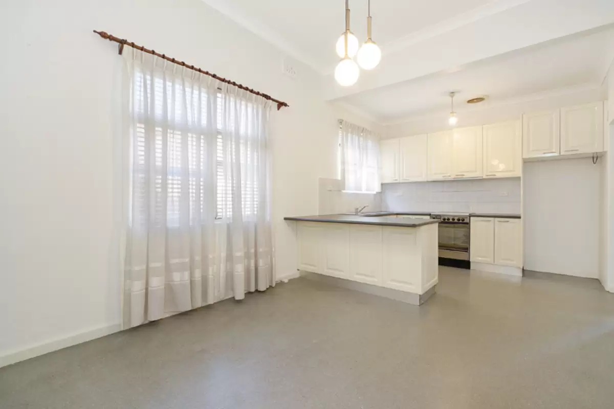 88 Elizabeth Street, Ashfield Sold by Rich & Oliva - image 3