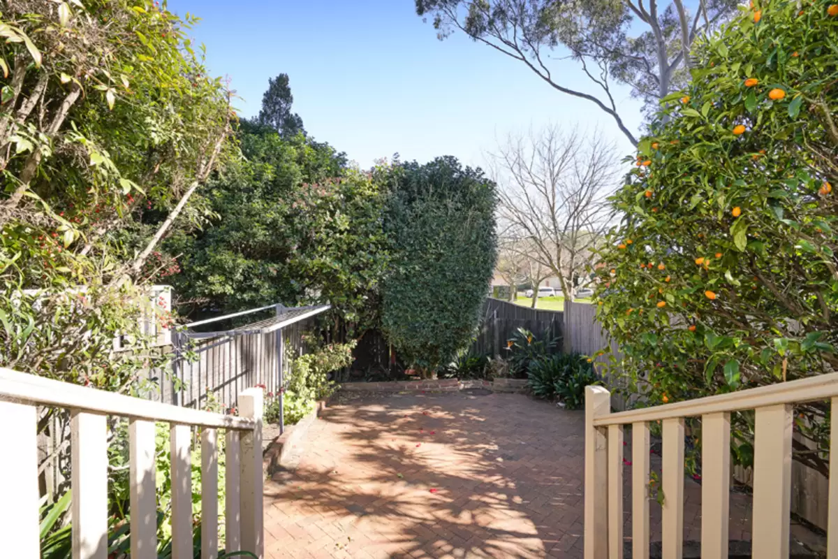 63 Stanley Street, Burwood Sold by Rich & Oliva - image 8