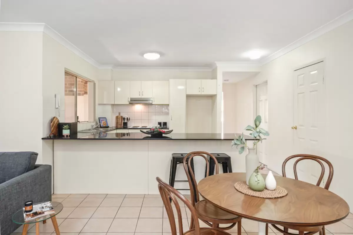 4/1 Cobden Street, Enfield Sold by Rich & Oliva - image 3