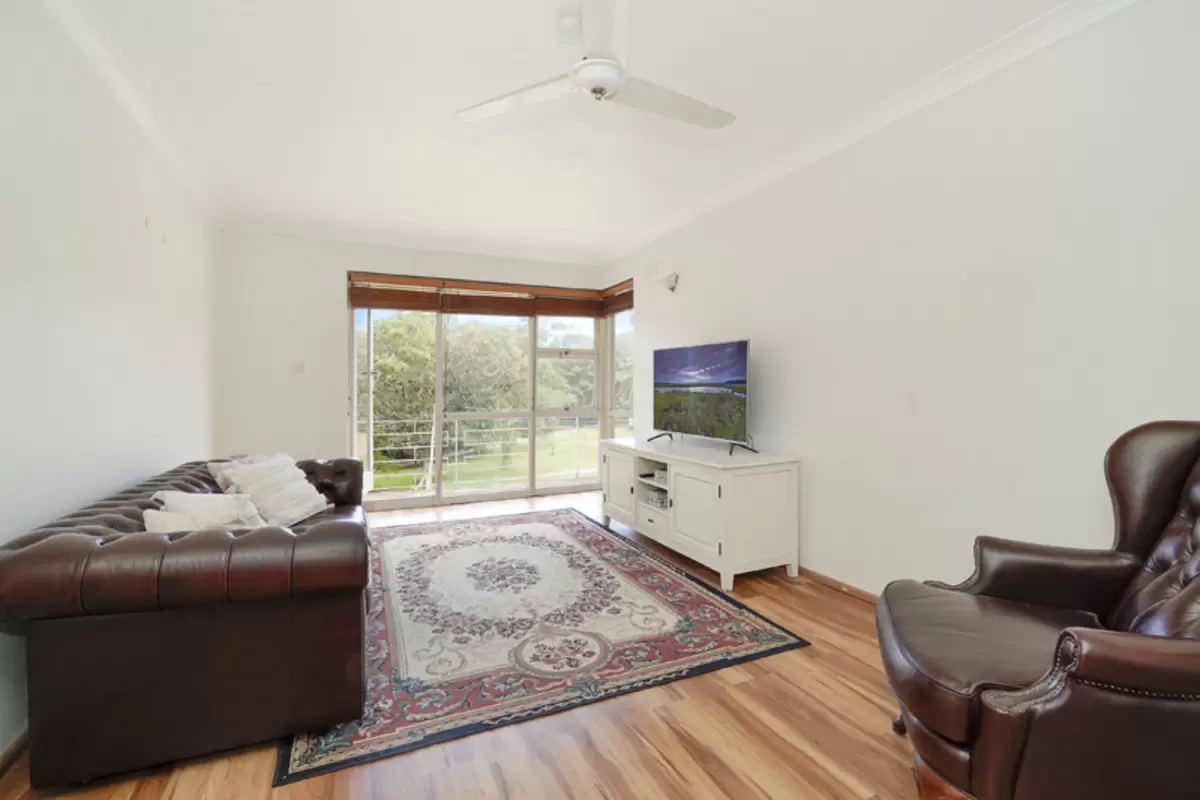 33/3-13 Comer Street, Burwood Sold by Rich & Oliva - image 4