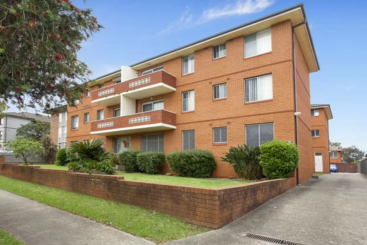 5/26 Clyde Street, Croydon Park Sold by Rich & Oliva - image 1