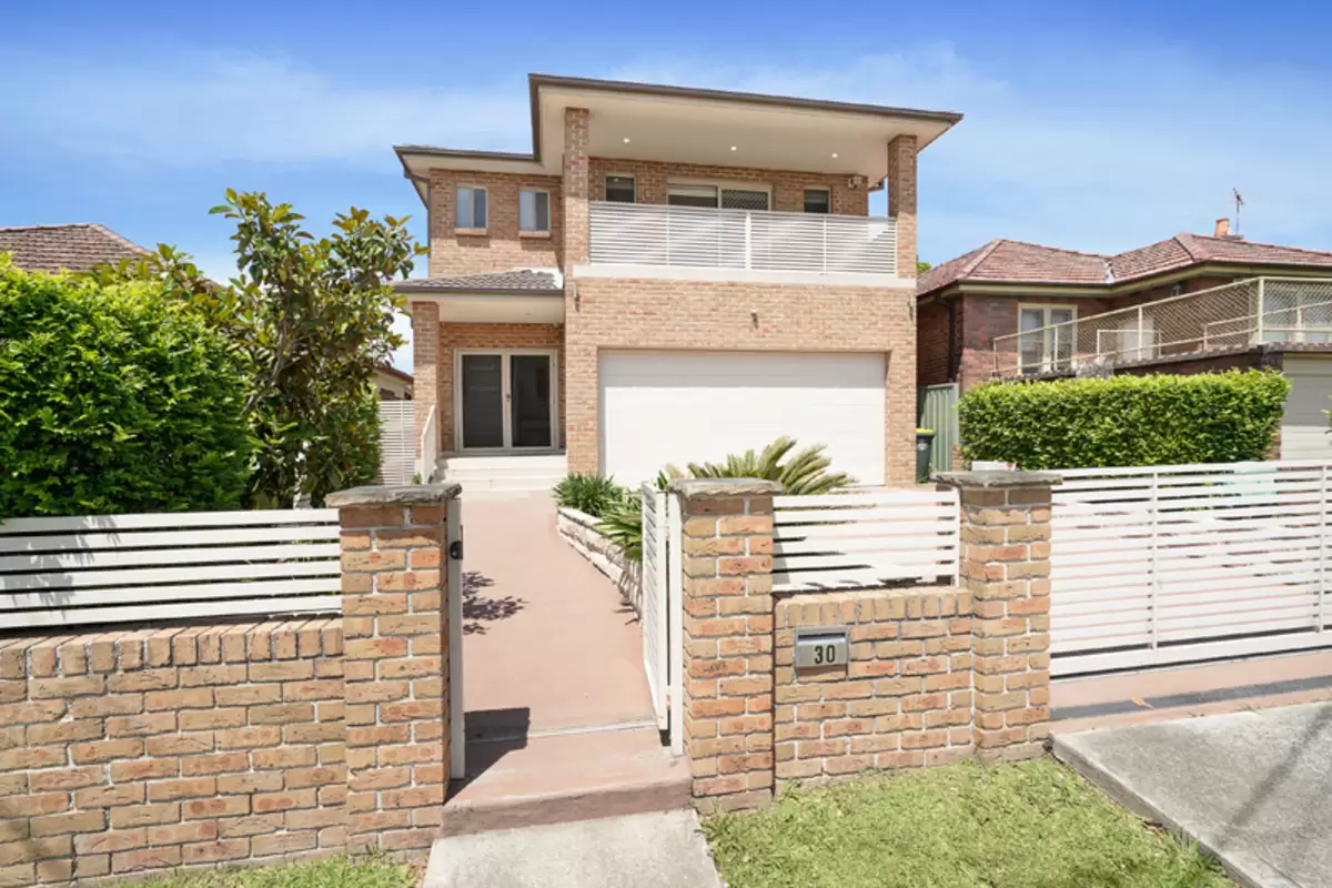 30 Chalmers Street, Belmore Sold by Rich & Oliva - image 1