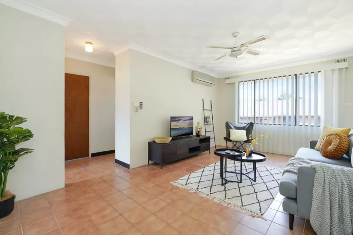 4/83 Claremont Street, Campsie Sold by Rich & Oliva - image 2
