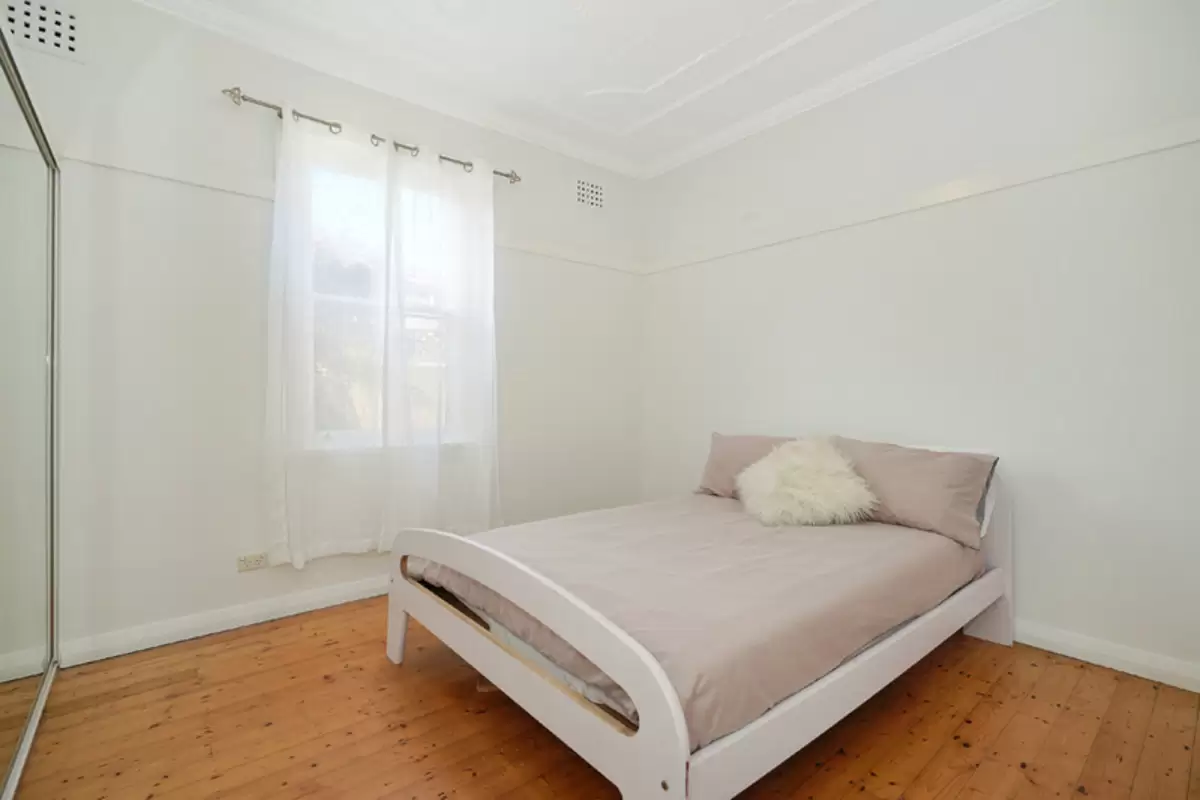 4 Trelawney Street, Croydon Park Sold by Rich & Oliva - image 7