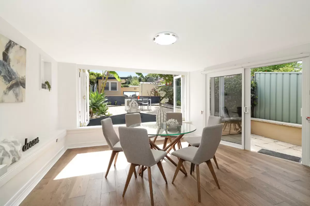 31 Wallace Street, Burwood Sold by Rich & Oliva - image 4