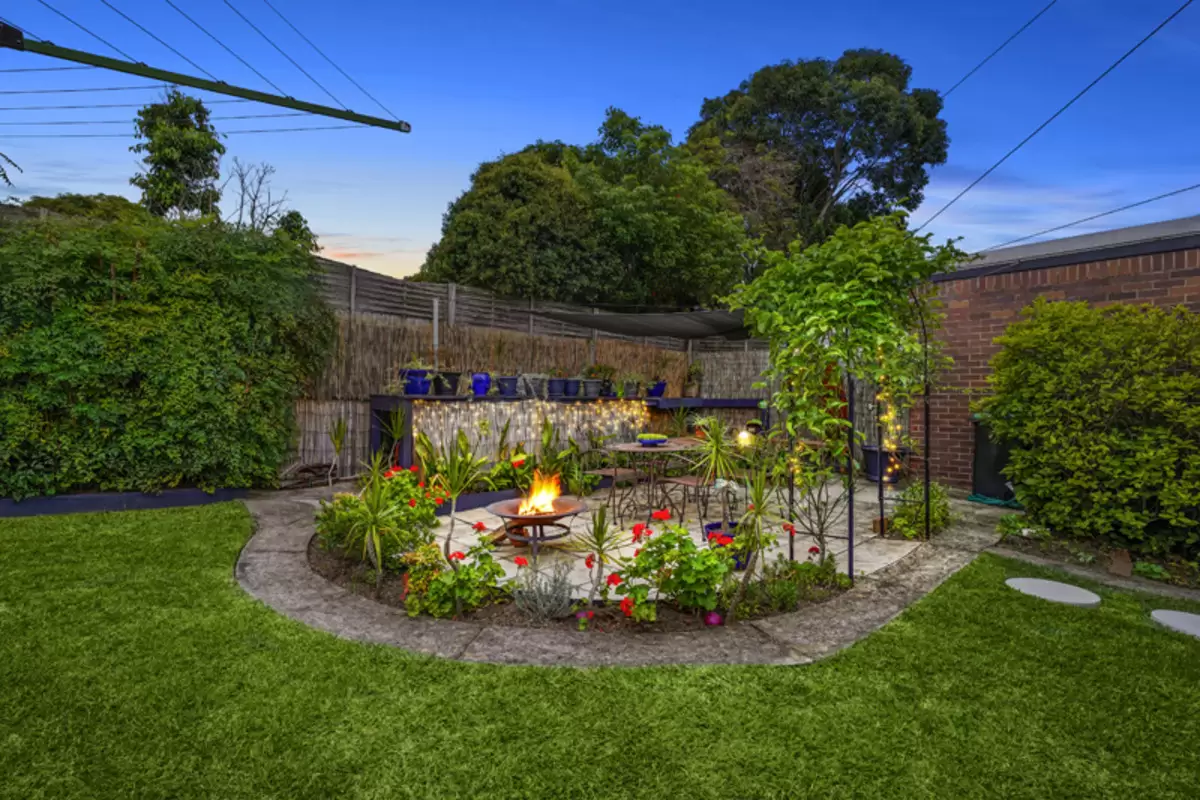 4 Alfred Street, Croydon Sold by Rich & Oliva - image 3
