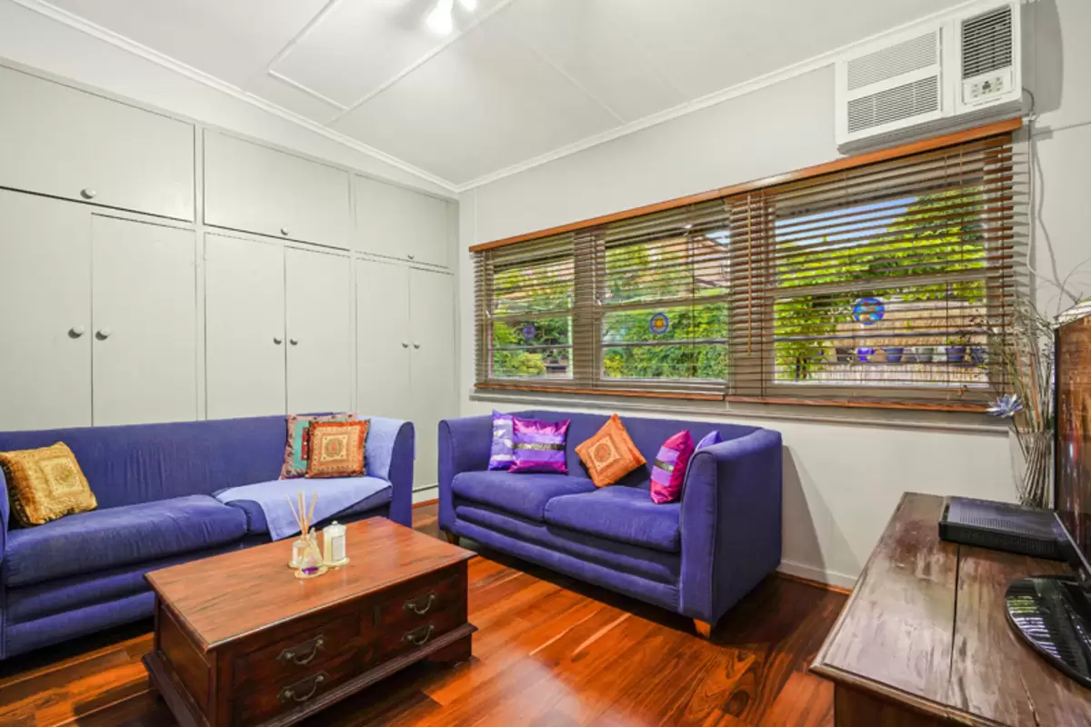 4 Alfred Street, Croydon Sold by Rich & Oliva - image 8