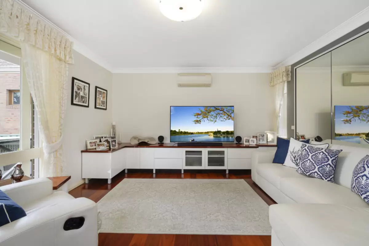 18 Leith Street, Ashbury Sold by Rich & Oliva - image 10