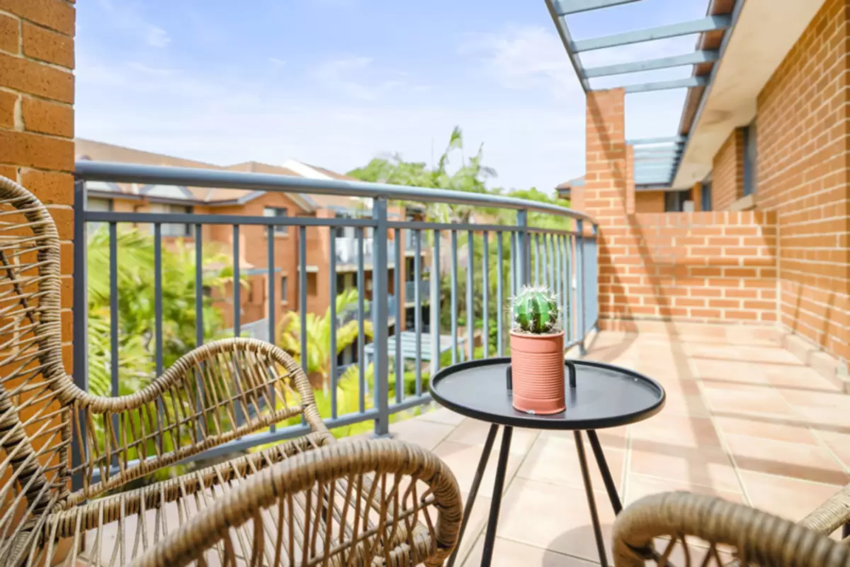 54/106 Elizabeth Street, Ashfield Sold by Rich & Oliva - image 4