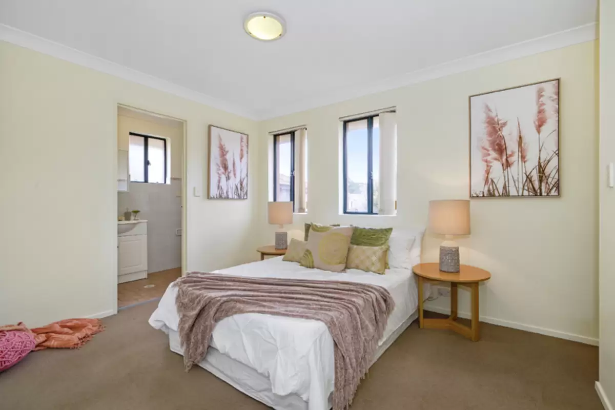 54/106 Elizabeth Street, Ashfield Sold by Rich & Oliva - image 9