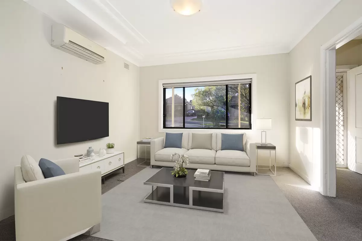 104 Chaseling Street, Greenacre Sold by Rich & Oliva - image 3