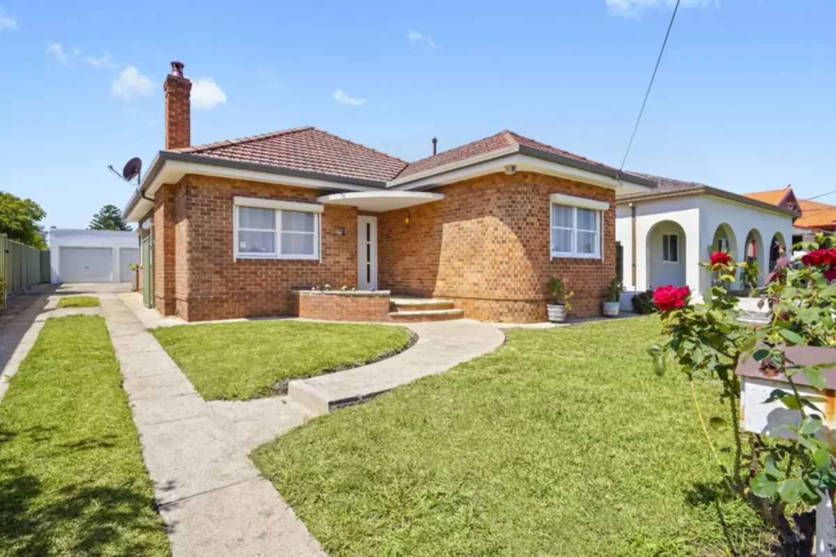 154 Milton Street, Ashbury Sold by Rich & Oliva - image 1