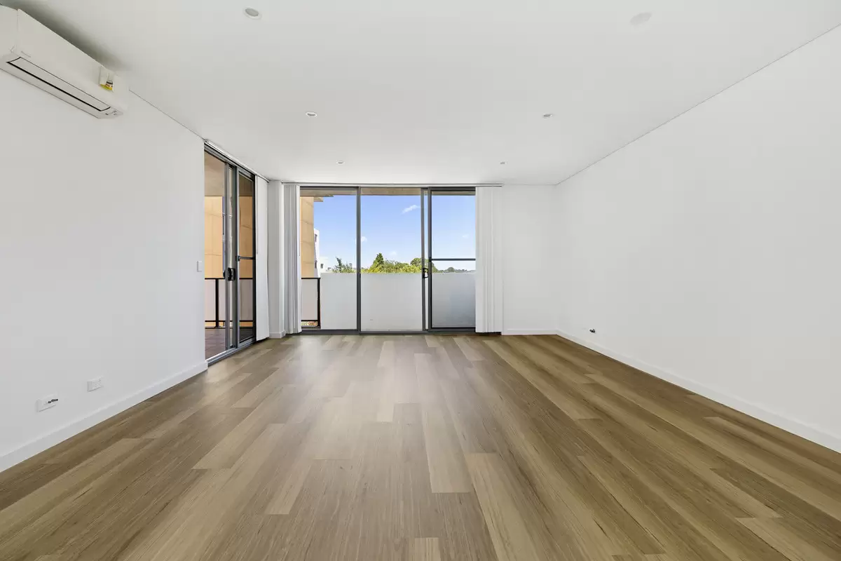 60/884 Canterbury Road, Roselands Sold by Rich & Oliva - image 2