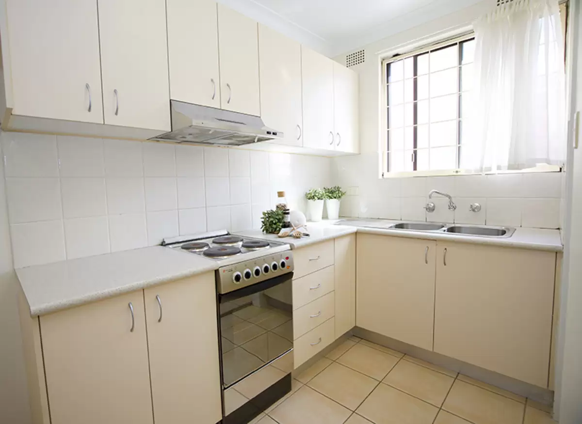 11/41 Clyde Street, Croydon Park Sold by Rich & Oliva - image 3
