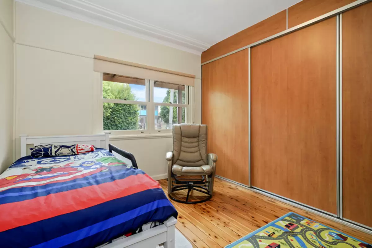 26 Omaha Street, Belfield Sold by Rich & Oliva - image 3