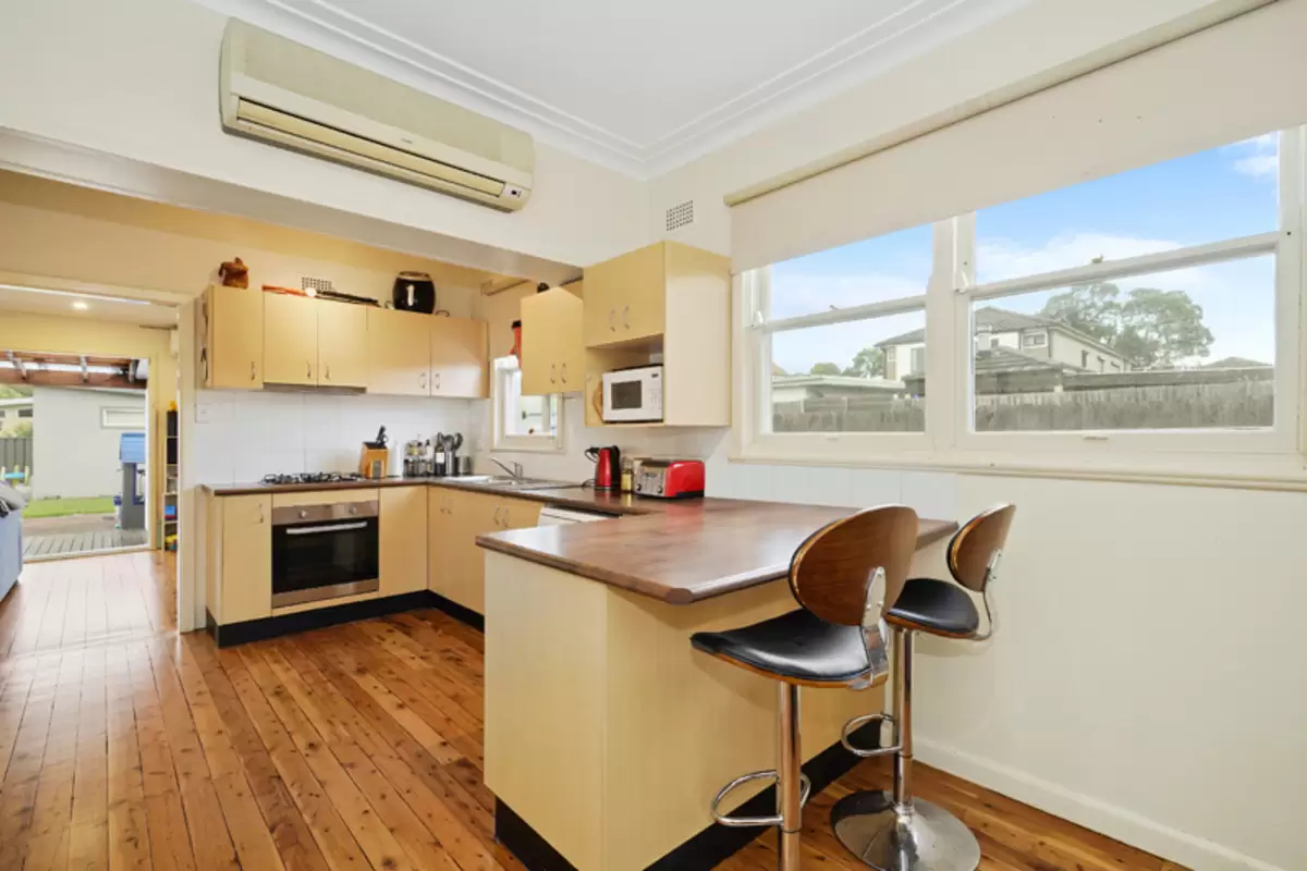 26 Omaha Street, Belfield Sold by Rich & Oliva - image 4