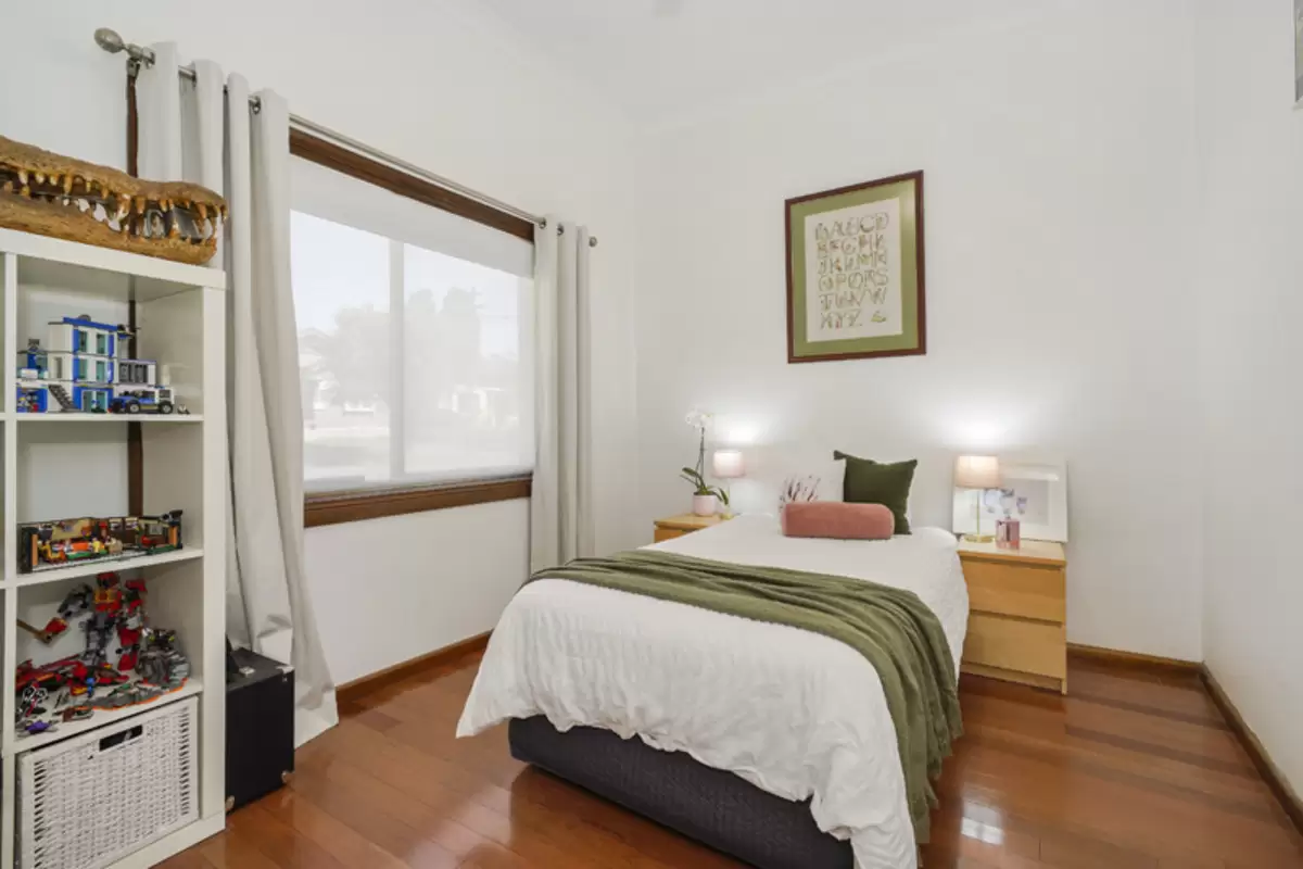 25 Woodlands Road, Ashbury Sold by Rich & Oliva - image 3