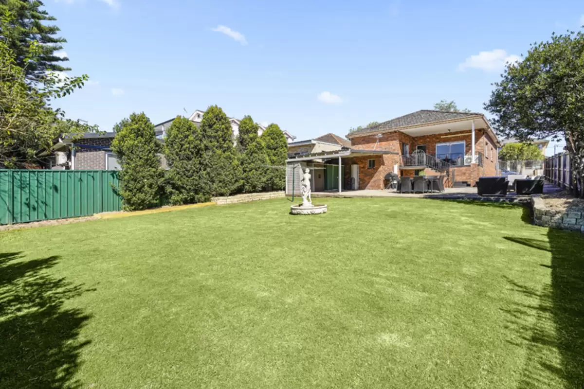 25 Woodlands Road, Ashbury Sold by Rich & Oliva - image 11