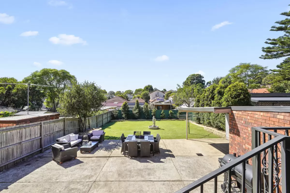 25 Woodlands Road, Ashbury Sold by Rich & Oliva - image 12