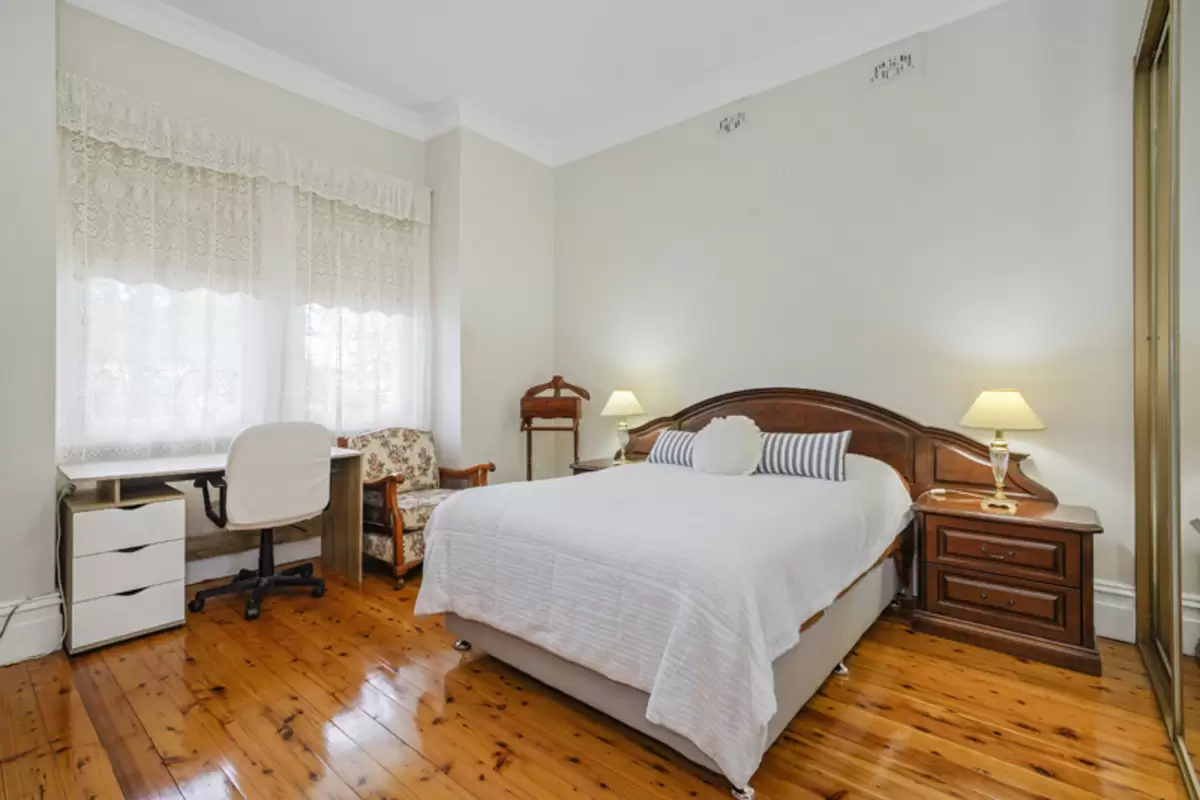 69 Fitzroy Street, Burwood Sold by Rich & Oliva - image 11