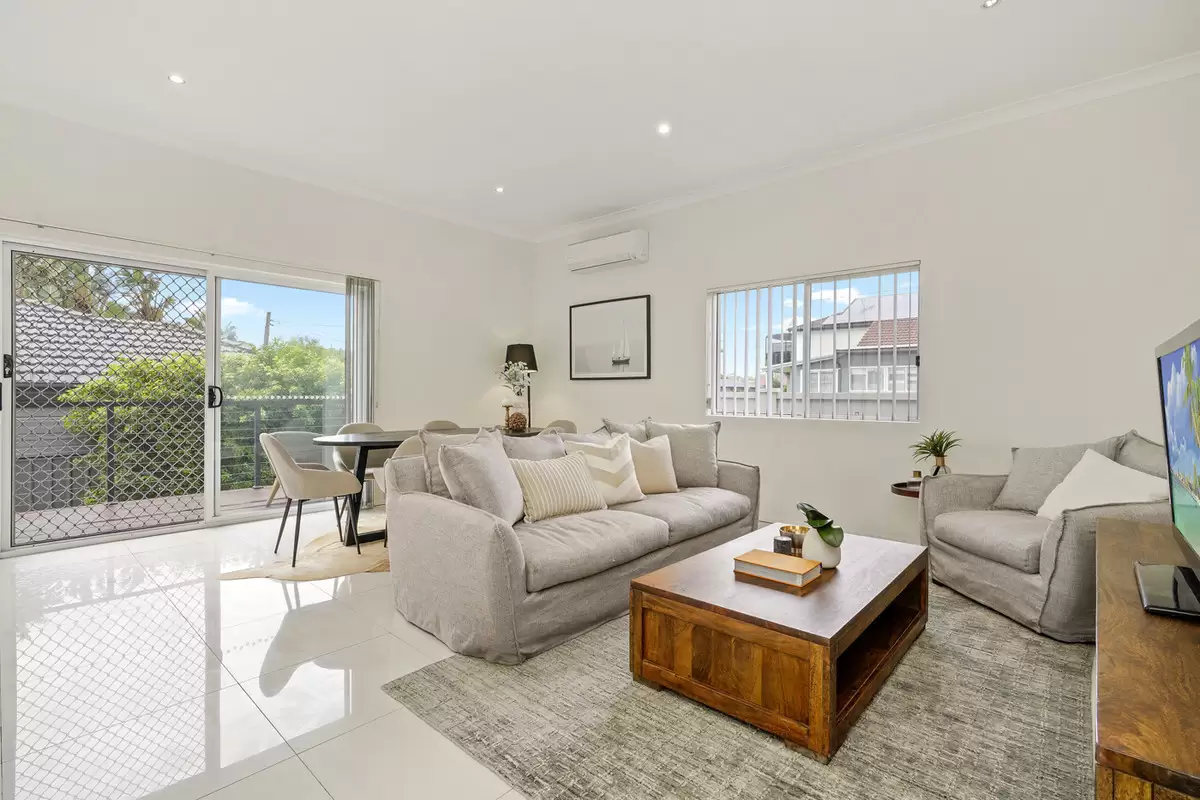 36 Berna Street, Canterbury Leased by Rich & Oliva - image 2