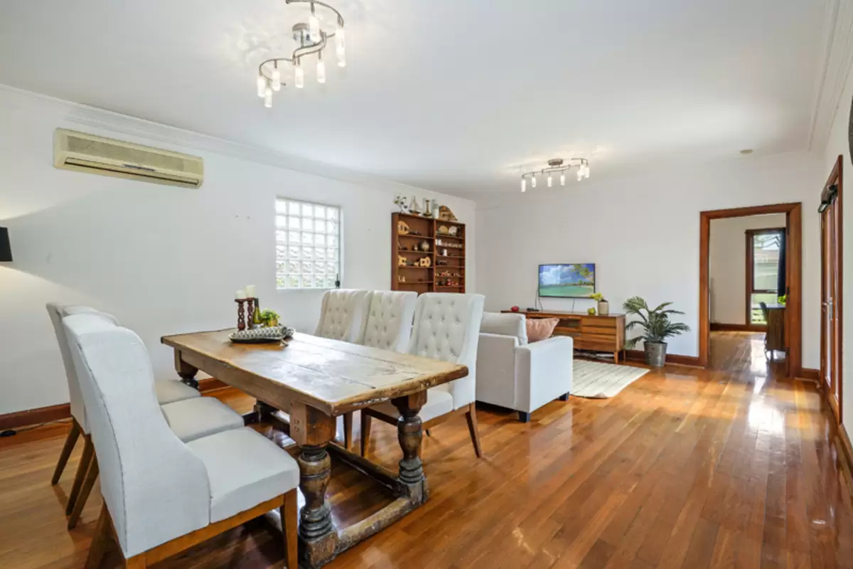 52 King Street, Ashbury Sold by Rich & Oliva - image 6
