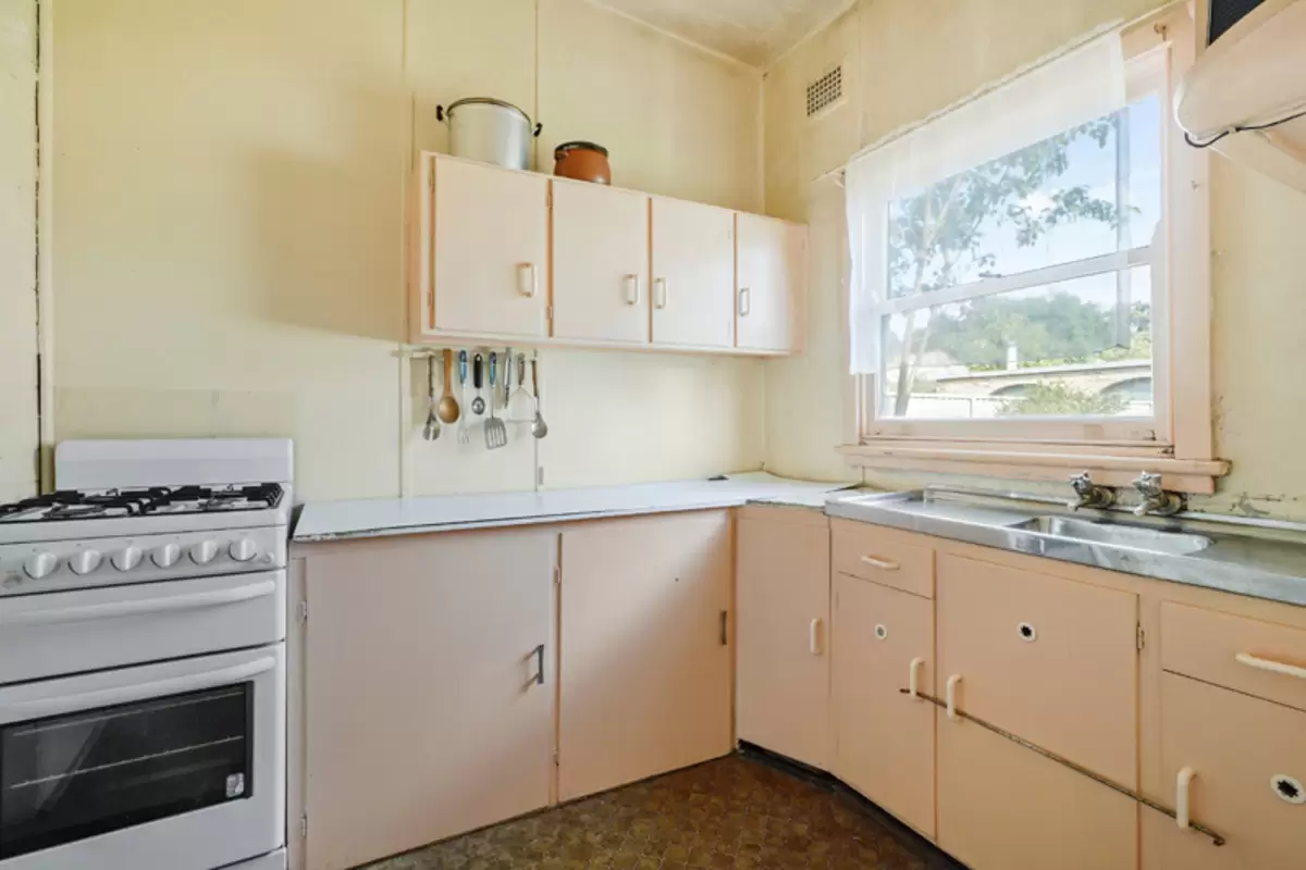 54 Second Street, Ashbury Sold by Rich & Oliva - image 5