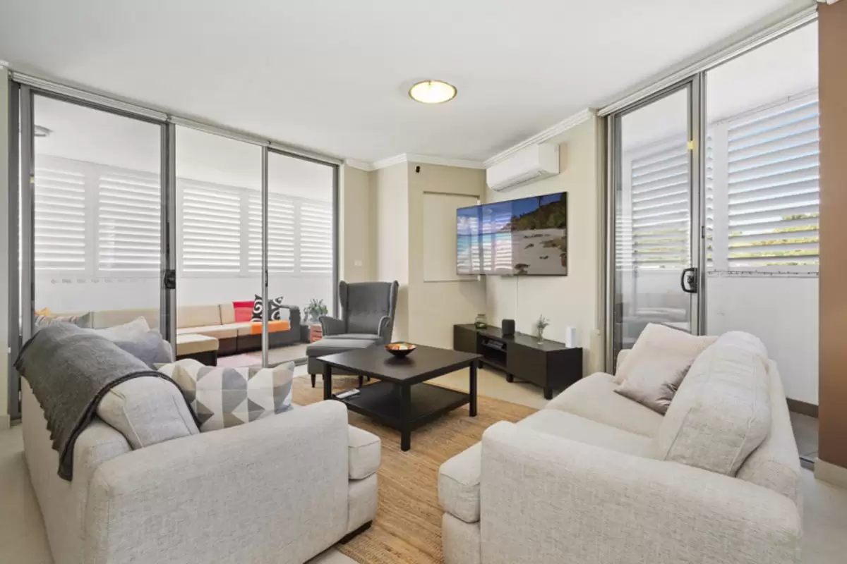 14/1-11 Canterbury Road, Canterbury Sold by Rich & Oliva - image 2