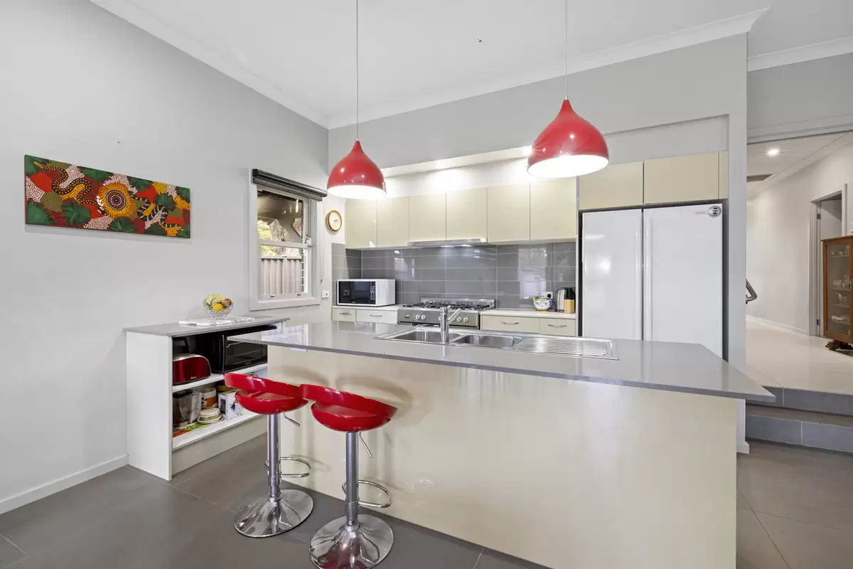 32 Cheviot Street, Ashbury Sold by Rich & Oliva - image 8
