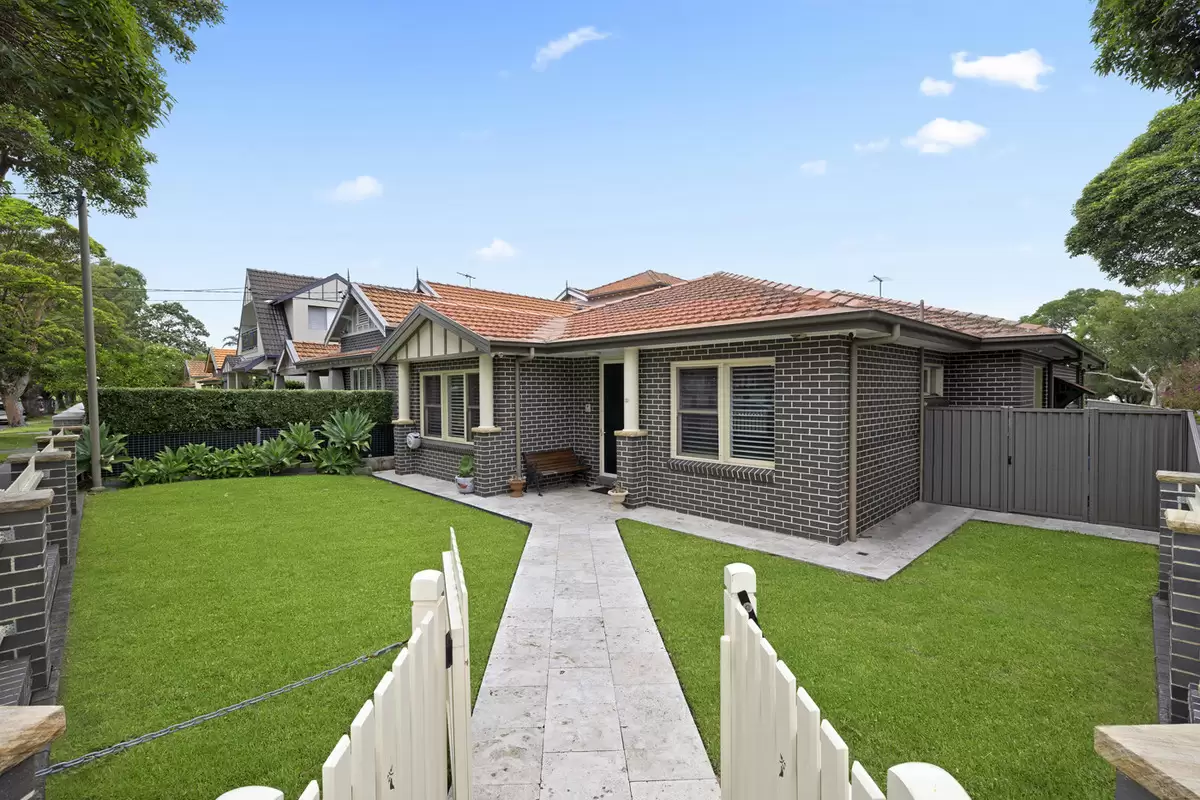 32 Cheviot Street, Ashbury Sold by Rich & Oliva - image 2