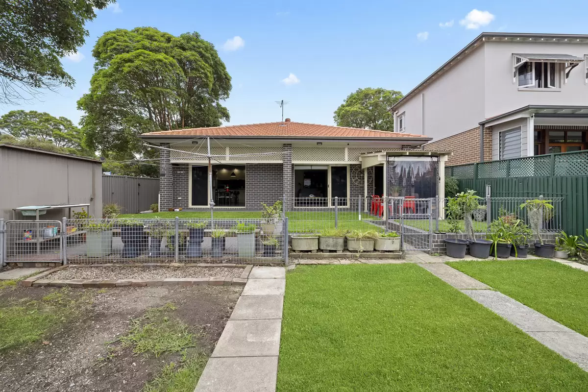 32 Cheviot Street, Ashbury Sold by Rich & Oliva - image 15