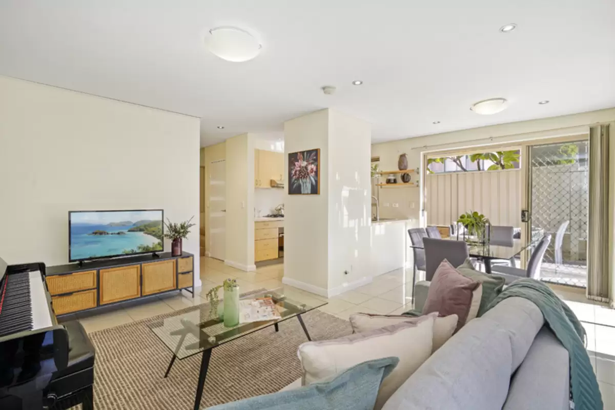 10/68 Second Avenue, Campsie Sold by Rich & Oliva - image 3