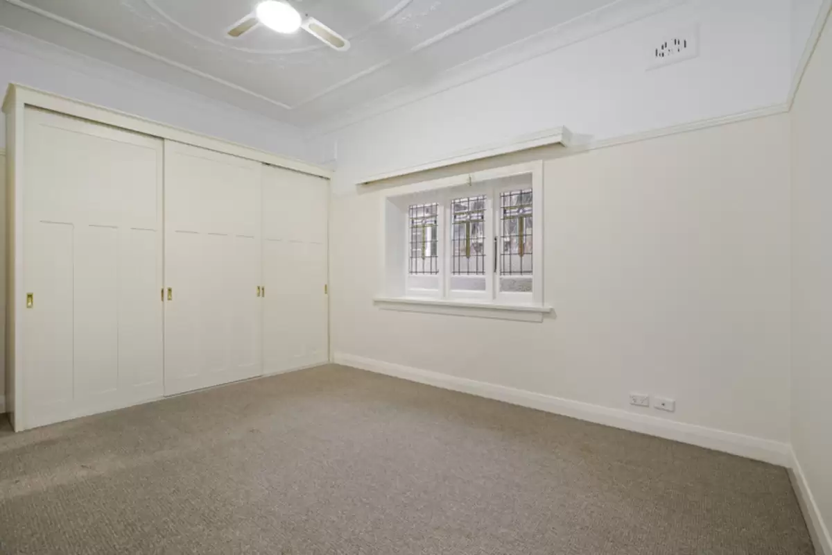 44 Edwin Street South, Croydon Sold by Rich & Oliva - image 6