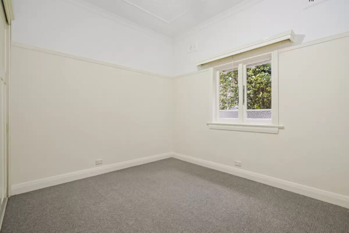 44 Edwin Street South, Croydon Sold by Rich & Oliva - image 7