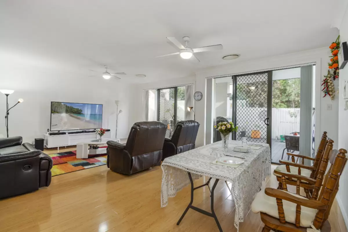 6/136 Burwood Road, Croydon Park Sold by Rich & Oliva - image 3