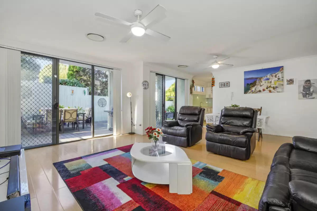 6/136 Burwood Road, Croydon Park Sold by Rich & Oliva - image 2